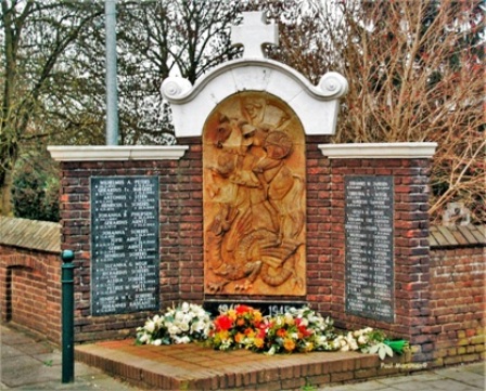 DSC 3334 Ooij Kerkdijk bij 24 oorlogsmonument ShiftN 3 edited naam